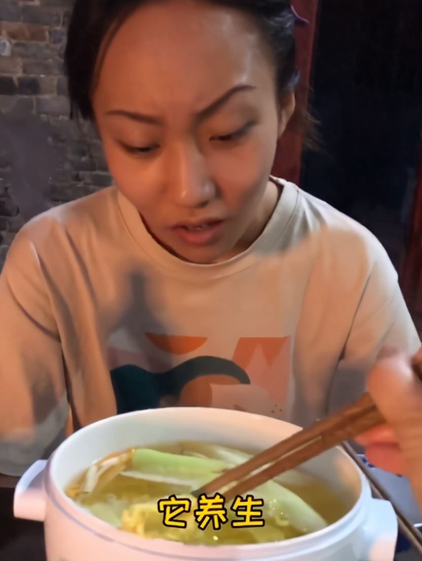 《抖音》贝勒爷邵雨轩表情包分享