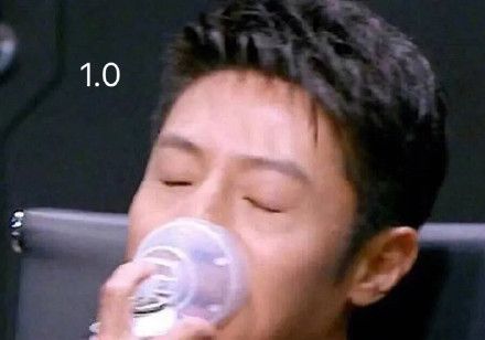 撒贝宁吸氧表情包2.0GIF动图